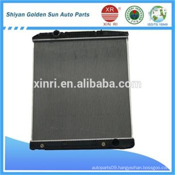 Professional Aluminum Plastic Truck Radiator for BENZ 9425001103